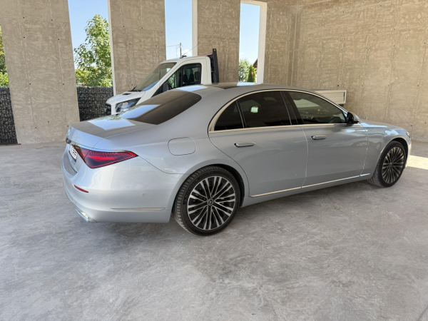 Mercedes-Benz S-Razred 350